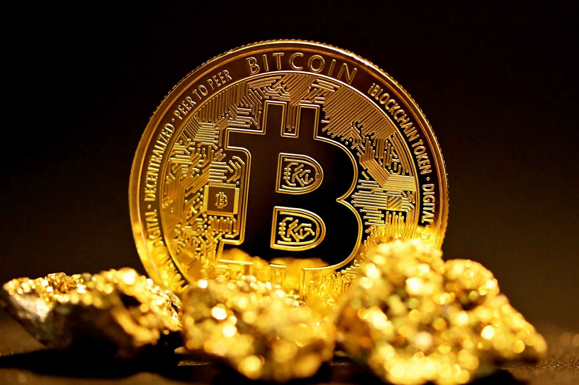Биткоин растёт